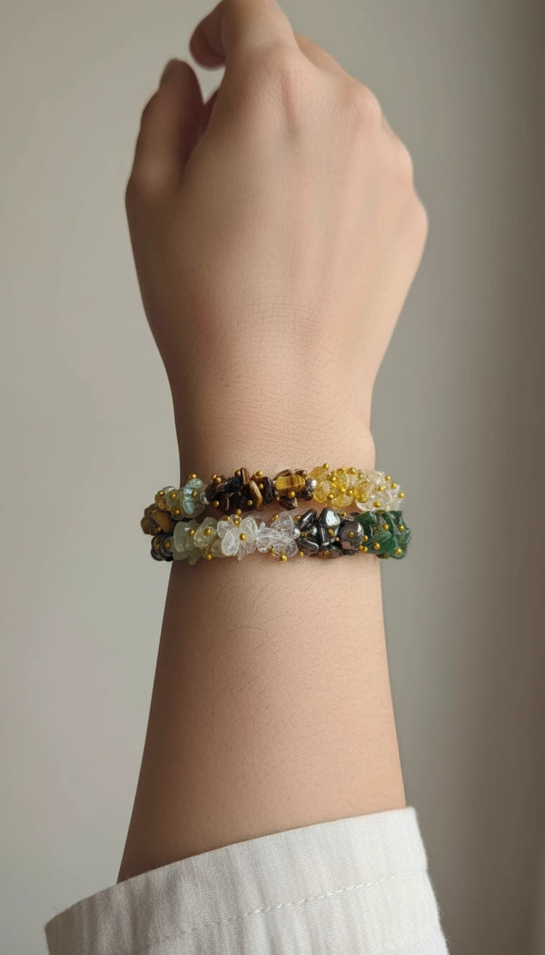 Dhan Yog Chips Bracelet + Raw Selenite Plate